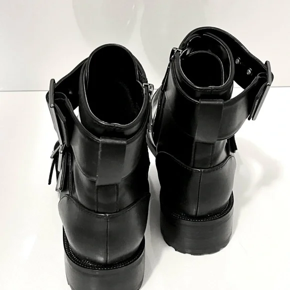 Gorgeous Leather Buckle Boots 🖤 - Picture 2 of 5